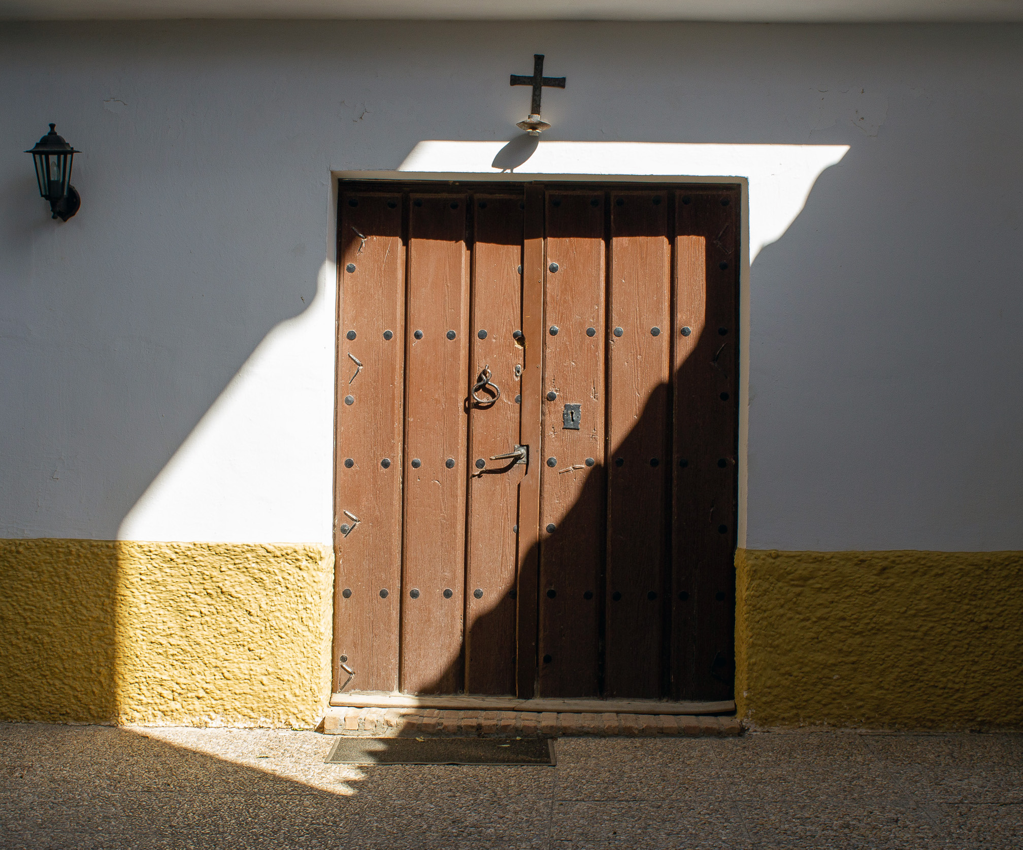 Puerta de la capilla del Noviciado